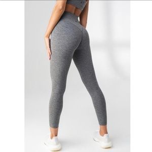 Vitality Cloud Legging - Midnight Static Gray - Small NEVER WORN